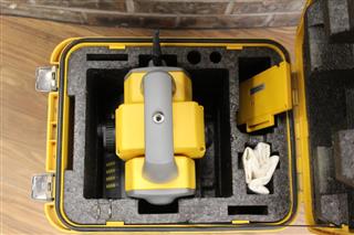 TRIMBLE 5603 DR 200+